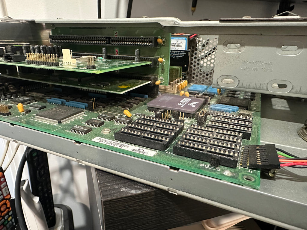 DEC LPv+ 433sx (486SX CPU)