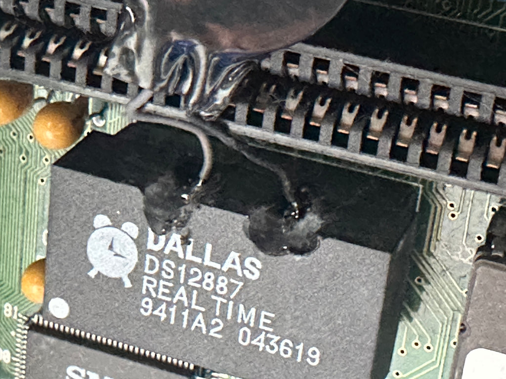 DEC LPv+ 433sx (486SX CPU)
