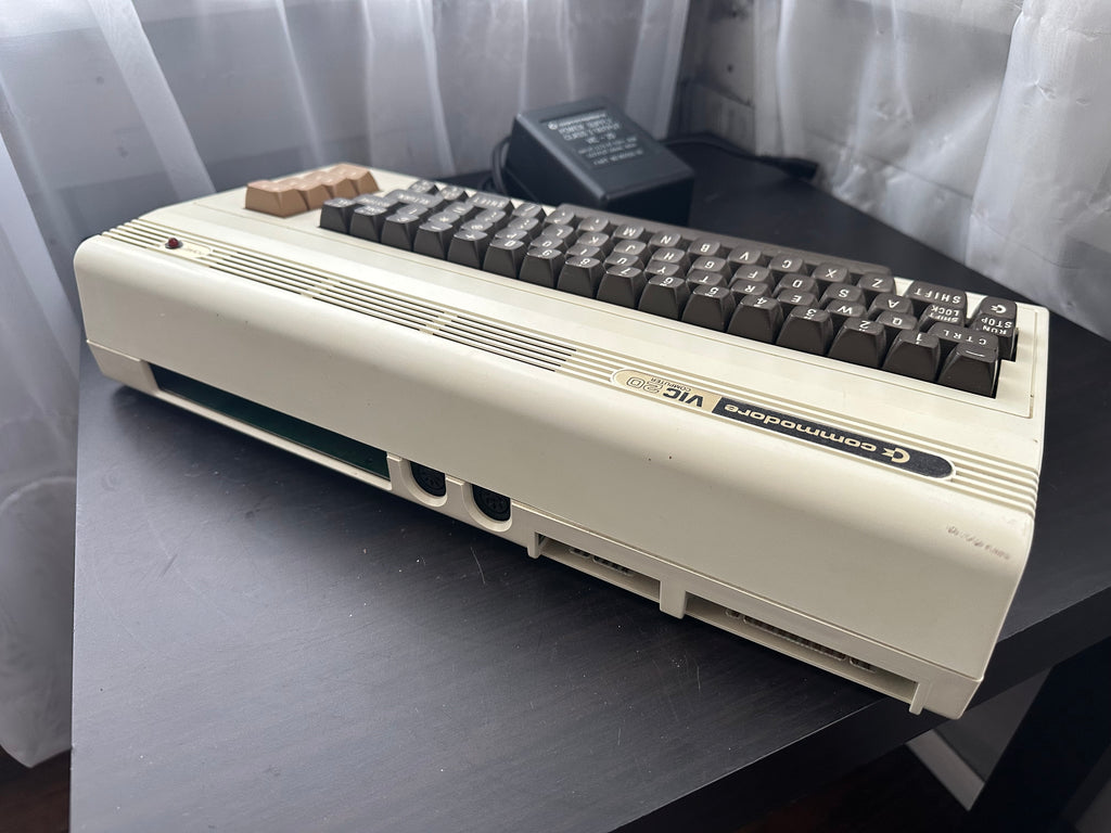 Commodore VIC-20 Starter Kit