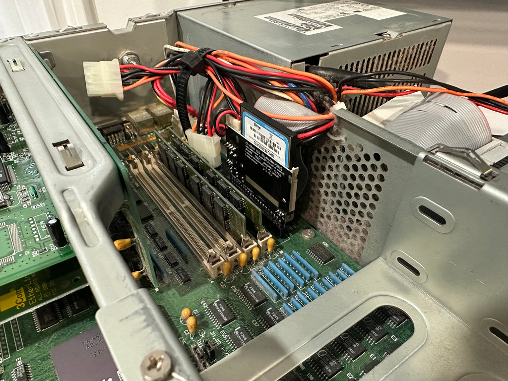 DEC LPv+ 433sx (486SX CPU)