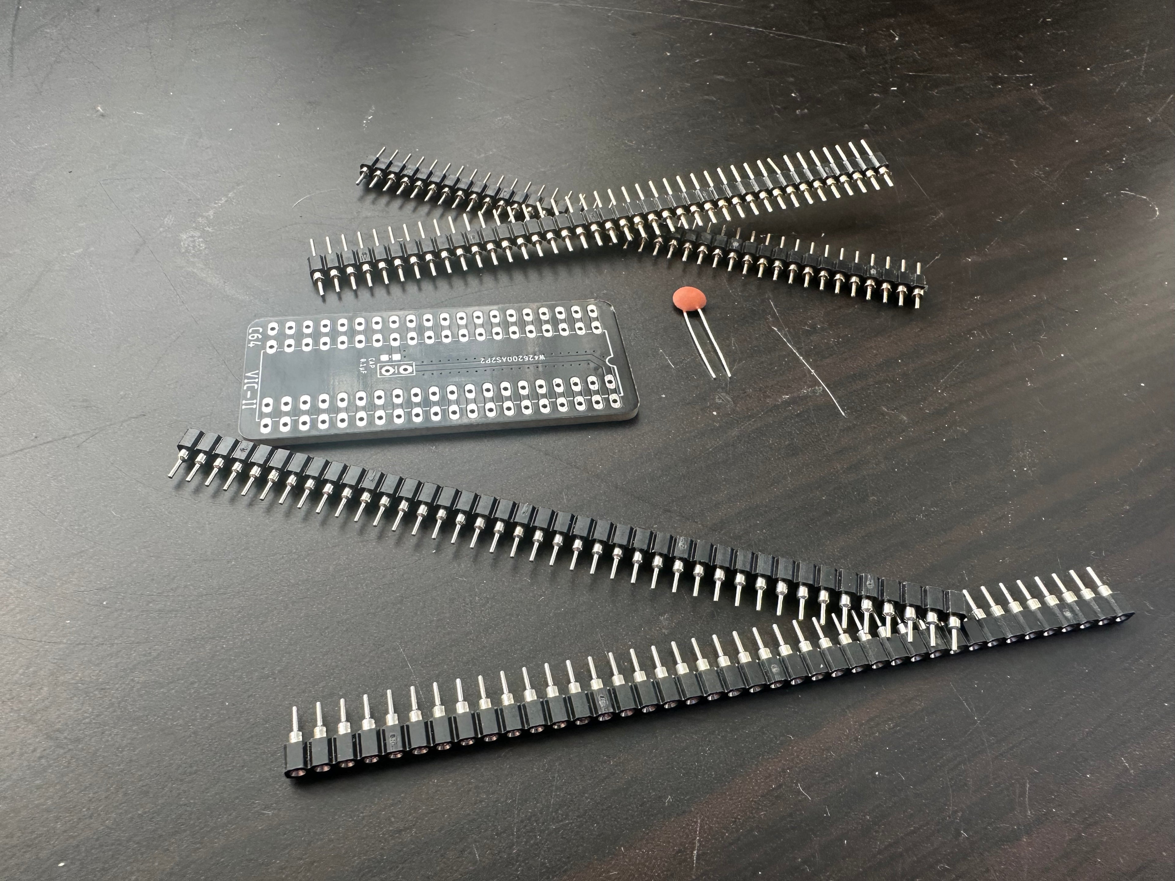 Commodore C64 VIC-II Adapter
