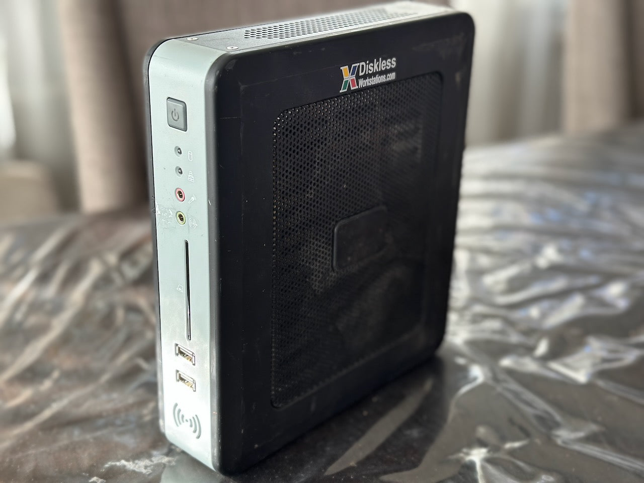 Clientron E380 DOS/WinXP Gaming or Kodi Media Center