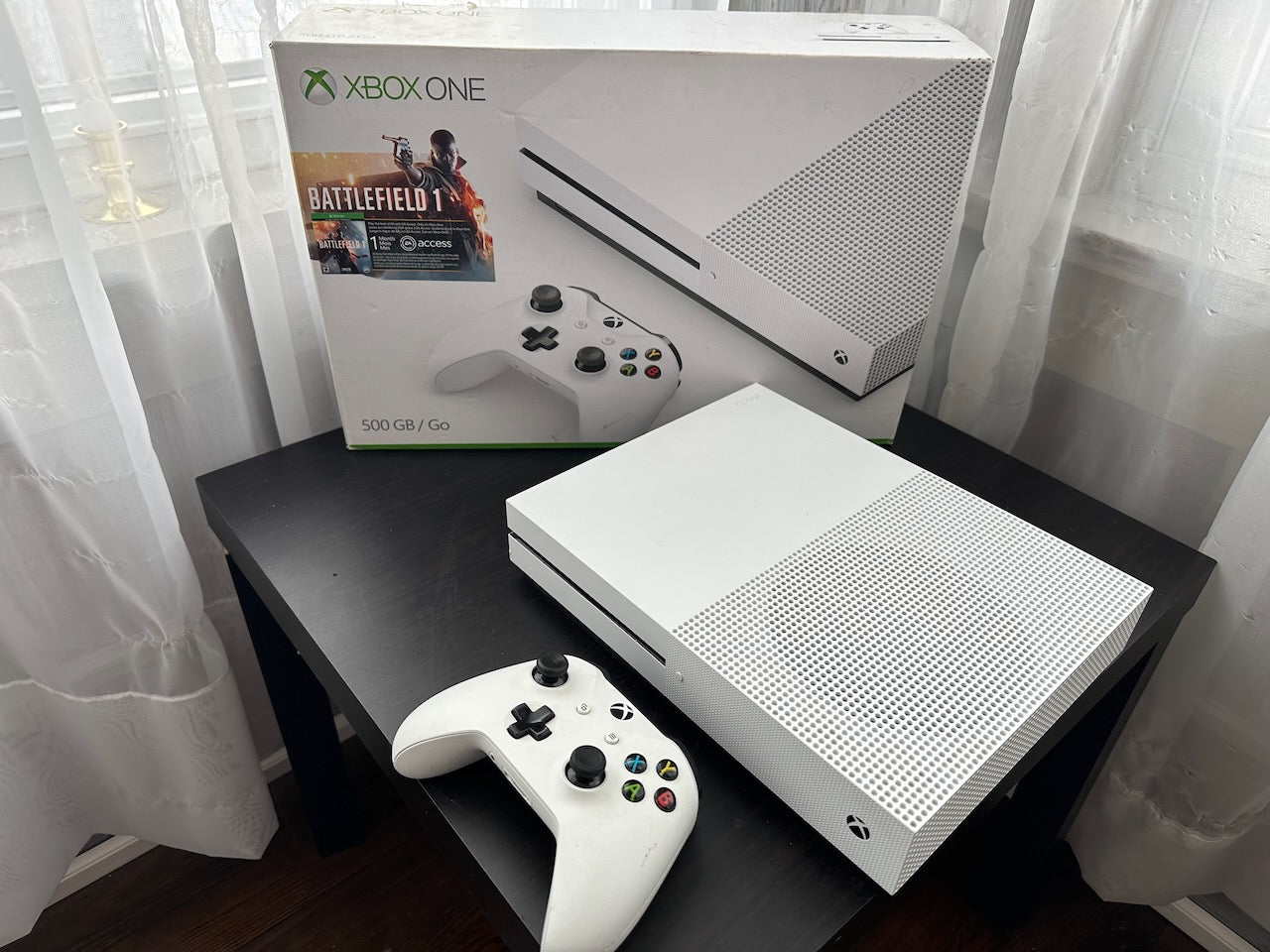 XBox One S 500GB with Game (complete in box, refurbished)