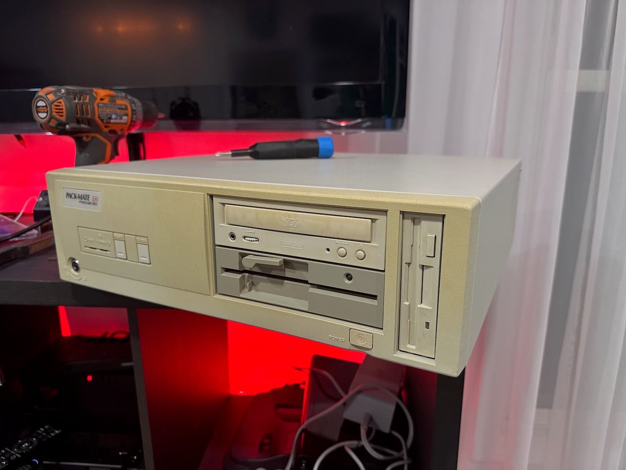 Packard Bell PB55 Legend 520sx (386SX CPU)